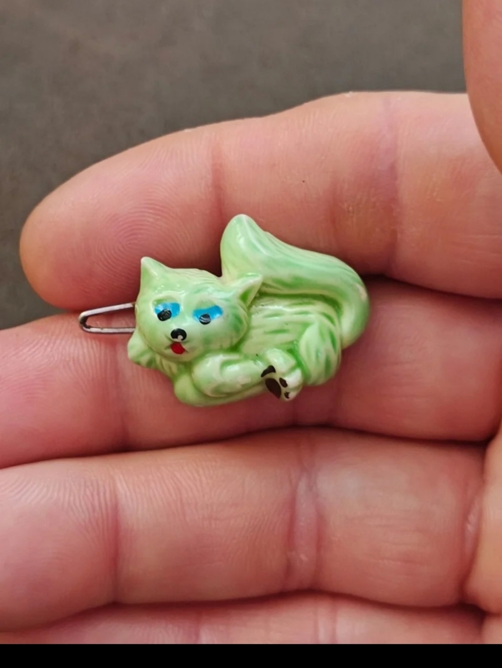 1980s Green Cat Hard Plastic Barrette - Picture 5 of 10